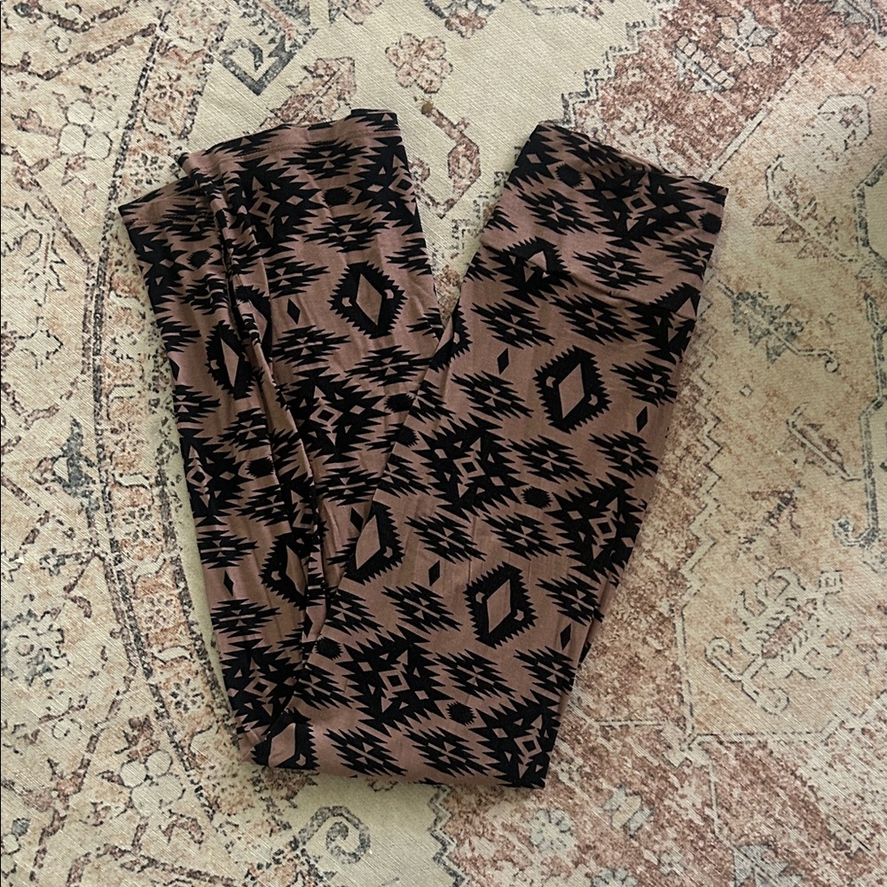 Aztec Print maxi skirt in Taupe and Black